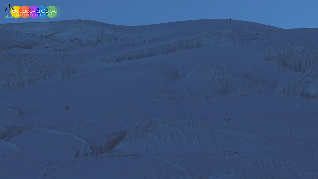 Cayambe Climbing Tour 2 days Cayambe Climbing Tour 2 days